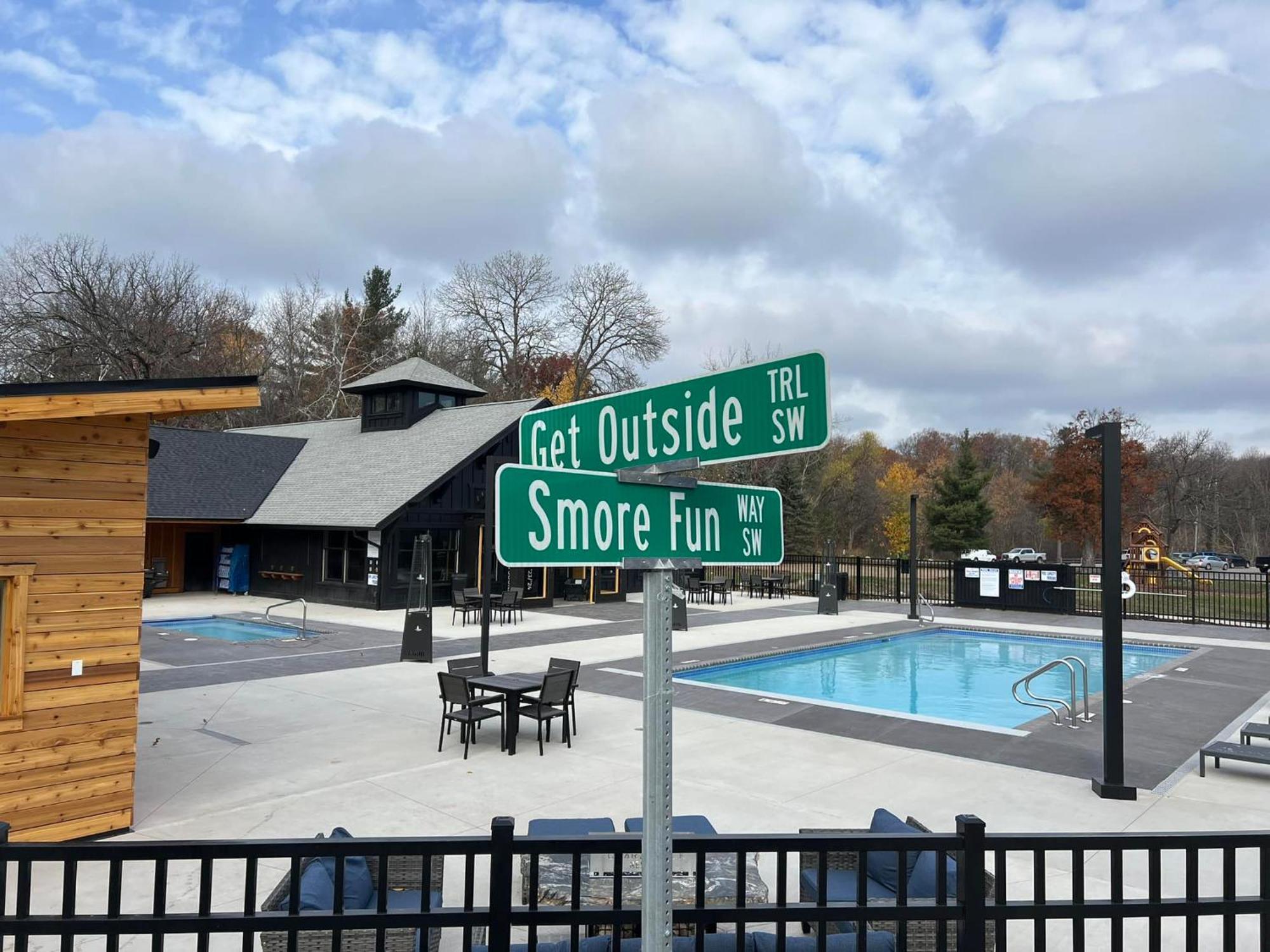 Quarterdeck Resort Nisswa Exterior photo